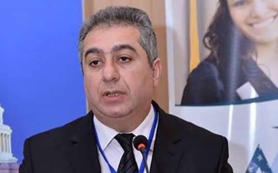 Qubad İbadoğlu: “Deputatlığa namizəd partiya sədrləri bir dəfə də olsun görüş keçirməyiblər”