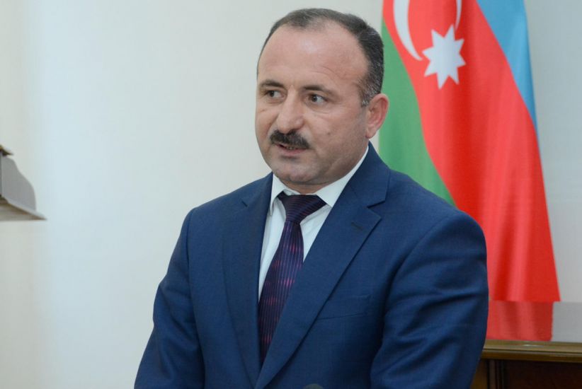 Adı YAP-ın siyahısında olmayan baş redaktor:     “İllərlə xidmətimin, zəhmətimin müqabilində...”
