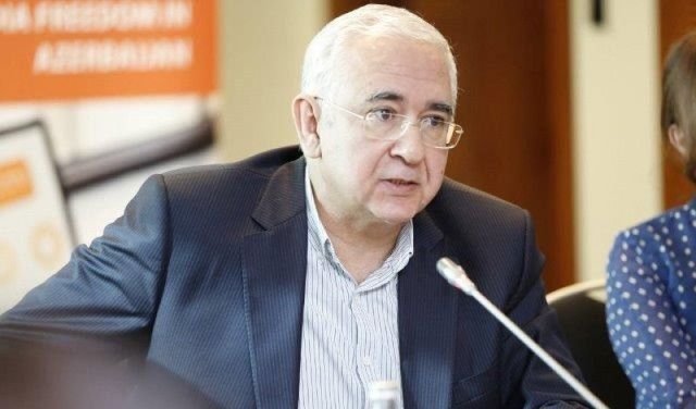 Adil İsmayılov Aslan İsmayılovu debata çağırdı -     "Adam illərdir yetənə yetib, yetmədiyinin… "