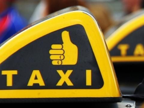 Taksi fəaliyyəti üçün buraxılış vəsiqəsinin rüsumu açıqlandı