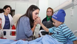 Leyla Əliyeva Onkologiya Mərkəzinin Uşaq Klinikasında -     FOTOLAR — foto 2