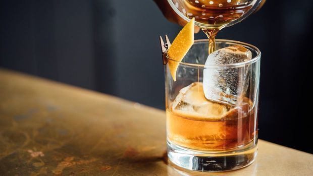 Alkoqolizmin ilk əlamətləri açıqlandı