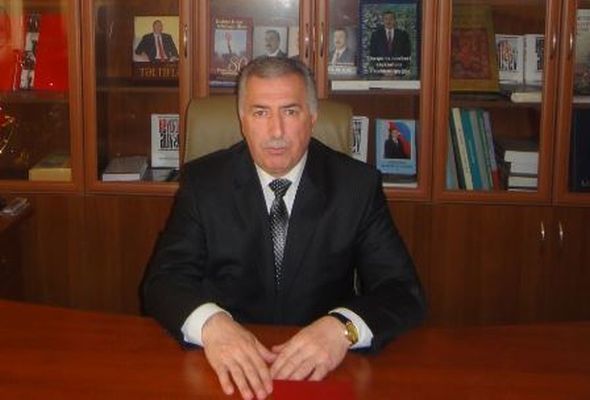 Bahalı avtomobil almaq istəyən icra başçısı deputatlığa namizədliyini irəli sürdü -   Cavid Qurbanovu əvəzləyəcək