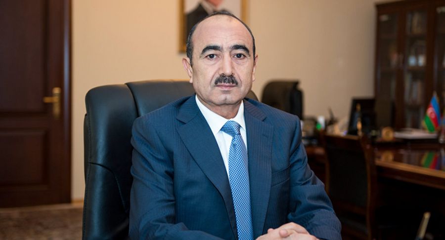 Əli Həsənov: “Allah Prezident İlham Əliyevi üstümüzdən əskik eləməsin”