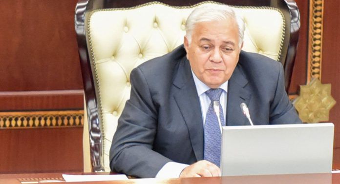 Oqtay Əsədov deputatlara xəbərdarlıq etdi:     “Çıxış üçün 5 dəqiqə vaxt nəzərdə tutulub”