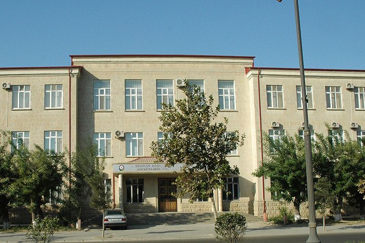 “Qaçqınkom” və “büdcəyə yük” olan komitələrin ləğvi ləngiyir