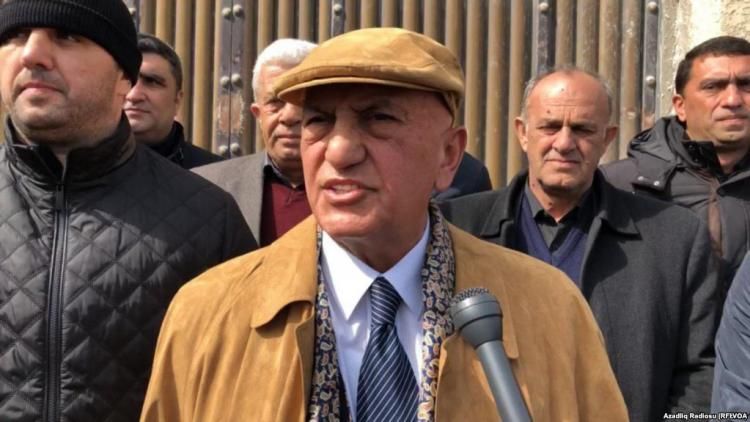 Əli İnsanov hərəkətə keçdi