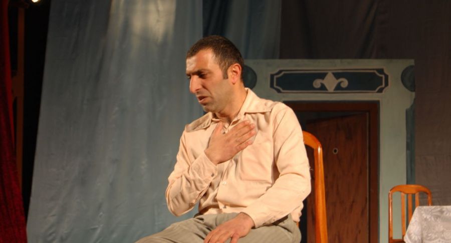 Qaraciyər köçürmə əməliyyatı olunan aktyor səhnəyə qayıtdı