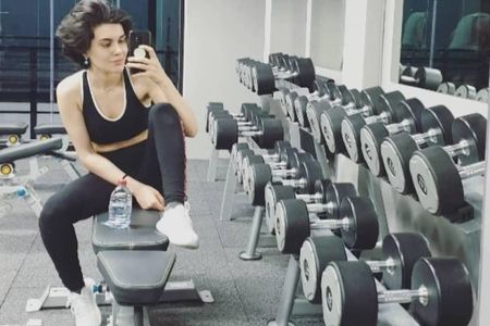 Elçin Əlibəylinin həyat yoldaşı: “Uşaqlıqdan qaydasız döyüşləri çox sevmişəm”