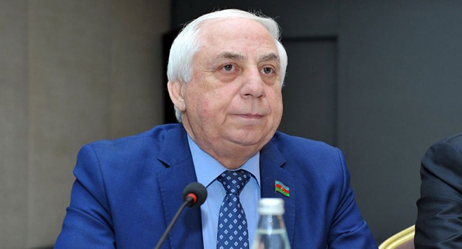 Hadi Rəcəblidən     AÇIQLAMA