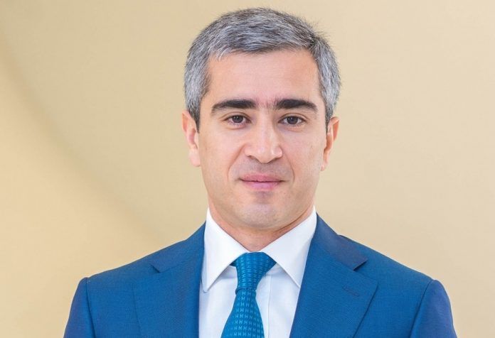 Anar Ələkbərov Şeyxə zəng etdi