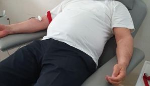 Adil Əliyev qanvermə aksiyasında iştirak etdi -     FOTO — foto 2