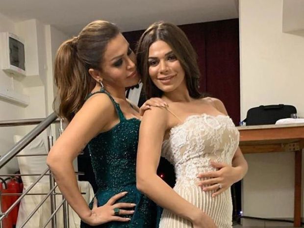 Rəqsanənin qızı: “Anamın etdiyi heç bir hərəkətdən utanmamışam”