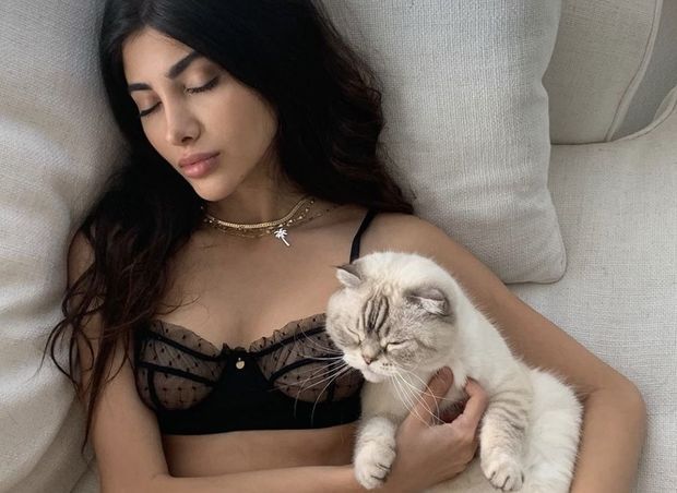 Azərbaycanlı model cakuzidə görüntülərini paylaşdı -     FOTOLAR