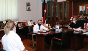 Adil Əliyev seçiciləri dinlədi –       FOTOLAR — foto 2
