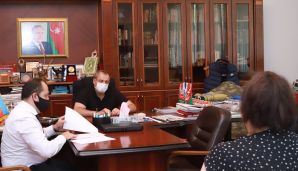 Adil Əliyev seçiciləri dinlədi –       FOTOLAR — foto 13