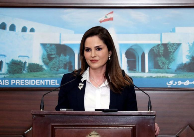 İnformasiya naziri istefa verdi