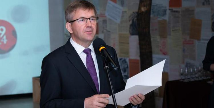 Belarusun Slovakiyadakı səfiri istefa verdi