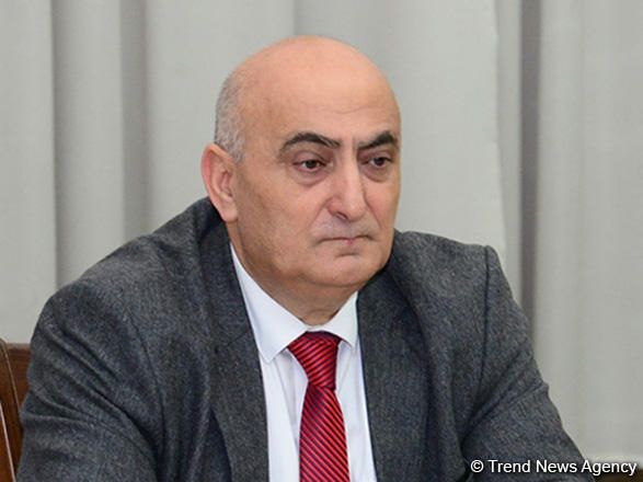 “Universitetlər nə vaxta qədər dövlət büdcəsinə göz dikəcək?” -     Deputat