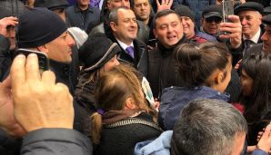 Adil Əliyevin seçicilərlə görüşündə izdiham yaşandı –         VİDEO - FOTO — foto 24