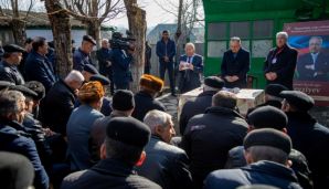 Oraban və Baş Kəldək sakinlərindən Cavanşir Feyziyevə dəstək -    FOTOLAR — foto 4