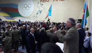 Adil Əliyev daha bir izdihamlı görüş keçirdi -      FOTO — foto 5