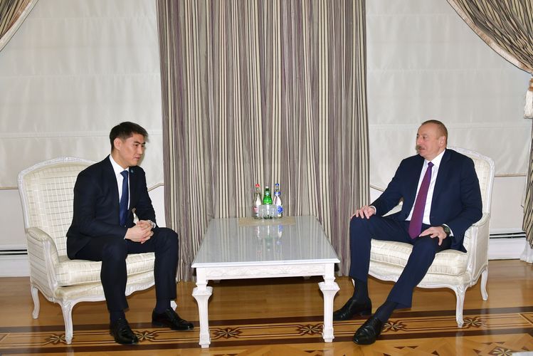 İlham Əliyev Qırğız XİN başçısını qəbul etdi -   YENİLƏNDİ