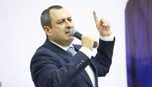 Adil Əliyev: “Həmişə seçicinin yanında olmuşam” -         MÜSAHİBƏ — foto 1