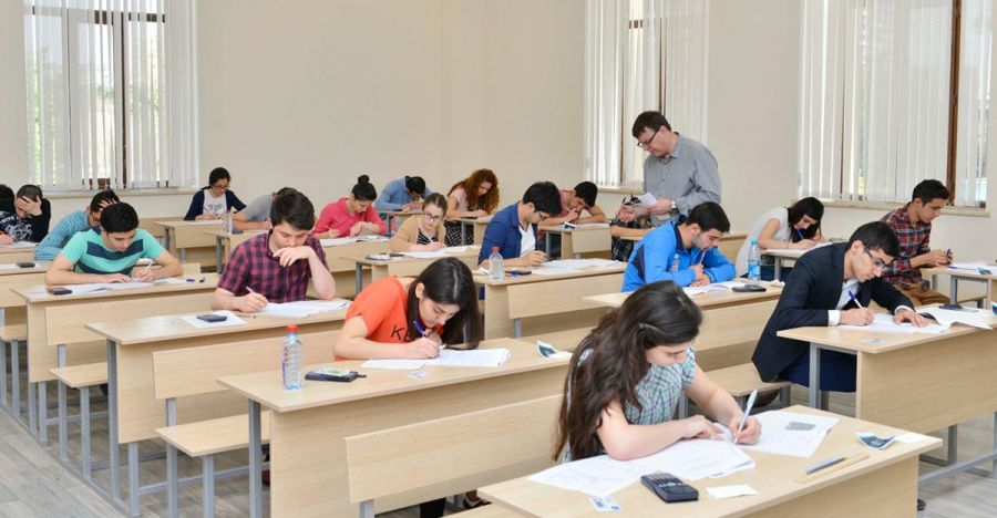 Bu gün qəbul imtahanıdır