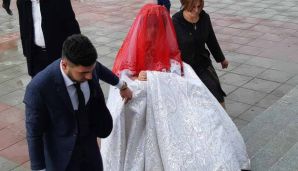 Bəy və gəlin səs verdi -      FOTO — foto 3