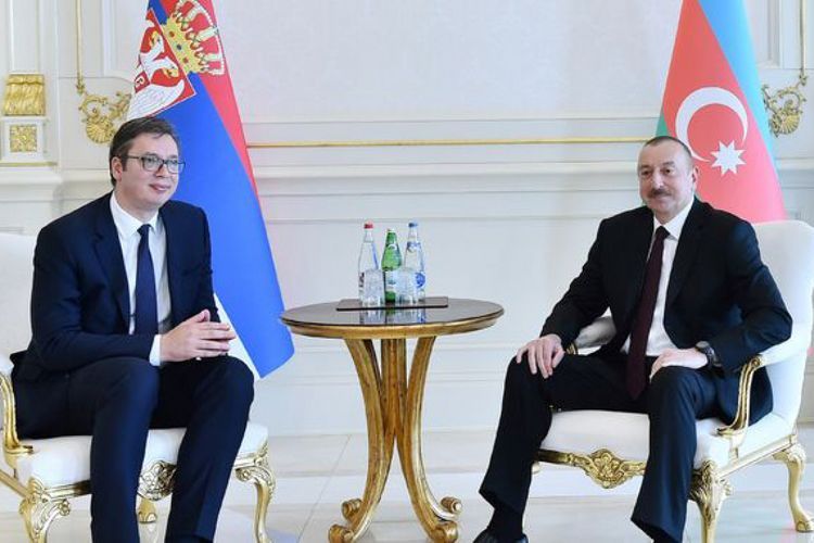 Serbiya prezidenti İlham Əliyevi təbrik etdi