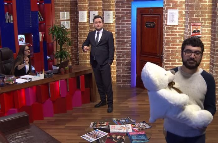 Lyubadan seçki açıqlaması: “O sizin üçün ölüb, bizim üçün hələ sağdır” -     VİDEO