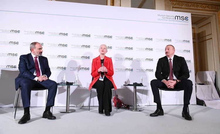 İlham Əliyev: “Ayaz Mütəllibov heç vaxt bunu deməyib”