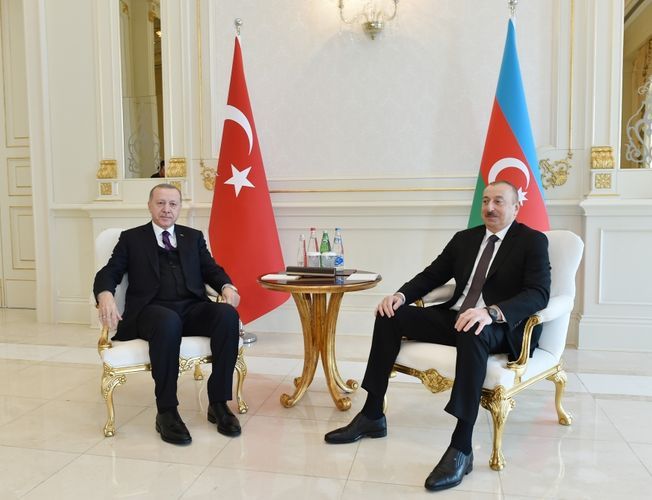 İlham Əliyevlə Ərdoğan arasında telefon danışığı oldu
