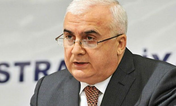 “Namaz qılıram, ibadətlə məşğulam, Allaha inanmaq lazımdır” -     İsmət Abbasov