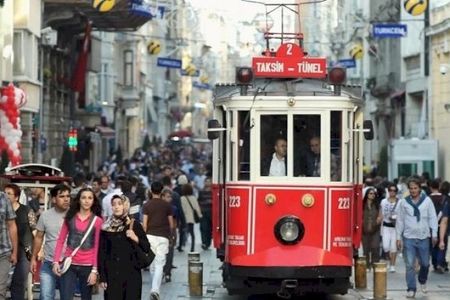 Türkiyədə işləməyə gedən azərbaycanlıların    NƏZƏRİNƏ