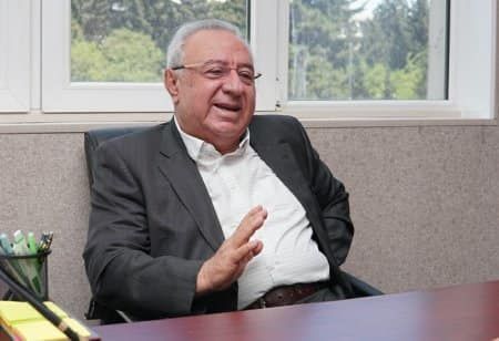 Nazirlə şərikli biznesi üzə çıxan deputatın namizədliyi qeydə alındı