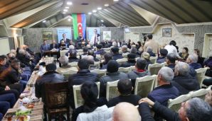 Rauf Arifoğlunun seçki qərargahının geniştərkibli iclası keçirildi -   FOTO — foto 2