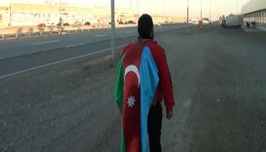 Bakıya piyada gəlir -     FOTOLAR — foto 1