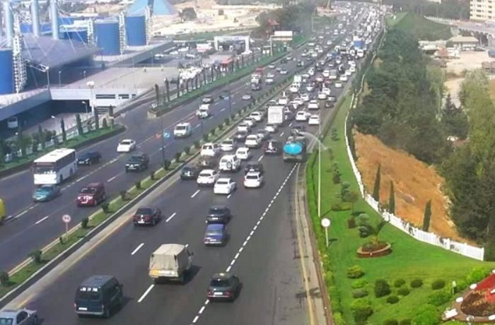 Bakı-Sumqayıt yolunun genişləndirilməsi işinin başa çatacağı vaxt açıqlandı