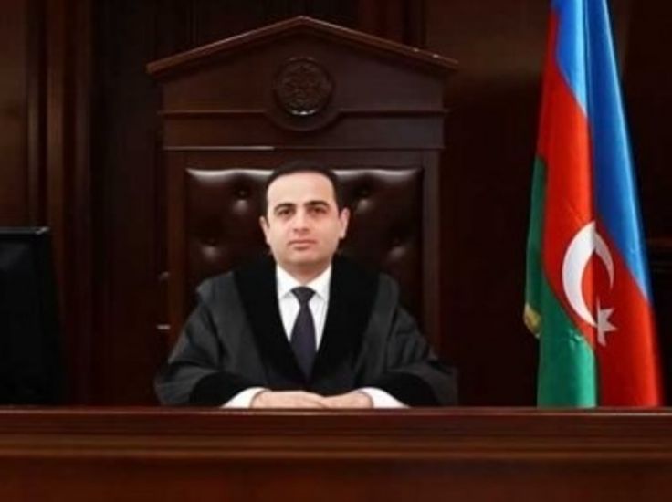 Həbs olunan icra başçısının oğlu: “Məni narahat etməyin”