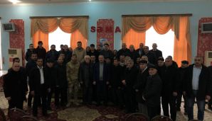 Fəzail Ağamalı təşviqat kampaniyasına aprel şəhidinin evindən başladı -   FOTOLAR — foto 6