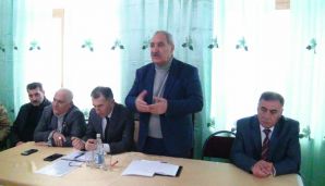 Fəzail Ağamalı təşviqat kampaniyasına aprel şəhidinin evindən başladı -   FOTOLAR — foto 7