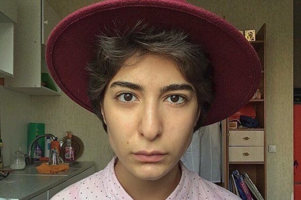 Sığınacağa yerləşdirilən qızın anası:     "Qızımın psixi problemləri var" -VİDEO