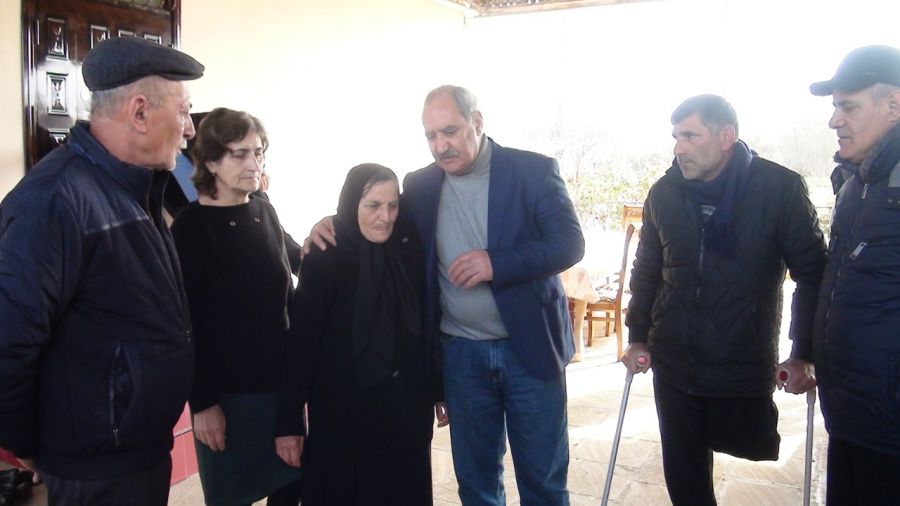 Fəzail Ağamalının seçicilərlə görüşü davam edir