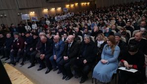 Deputatlığa namizəd Eldar Quliyevin seçicilərlə görüşü izdihamlı keçdi -     FOTOLAR — foto 4