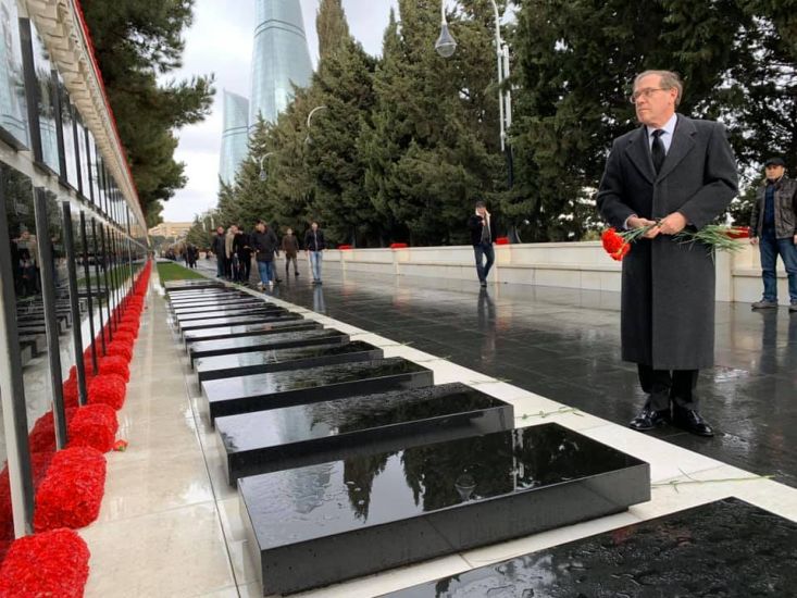ABŞ səfiri 20 Yanvar faciəsindən yazdı