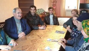 Fəzail Ağamalı şəhid ailələri ilə görüşdü -     FOTO — foto 1