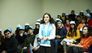 YAP-ın Gəncədən olan namizədlərinin gənclərlə görüşü keçirildi -      VİDEO — foto 8