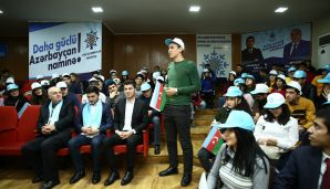 YAP-ın Gəncədən olan namizədlərinin gənclərlə görüşü keçirildi -      VİDEO — foto 7